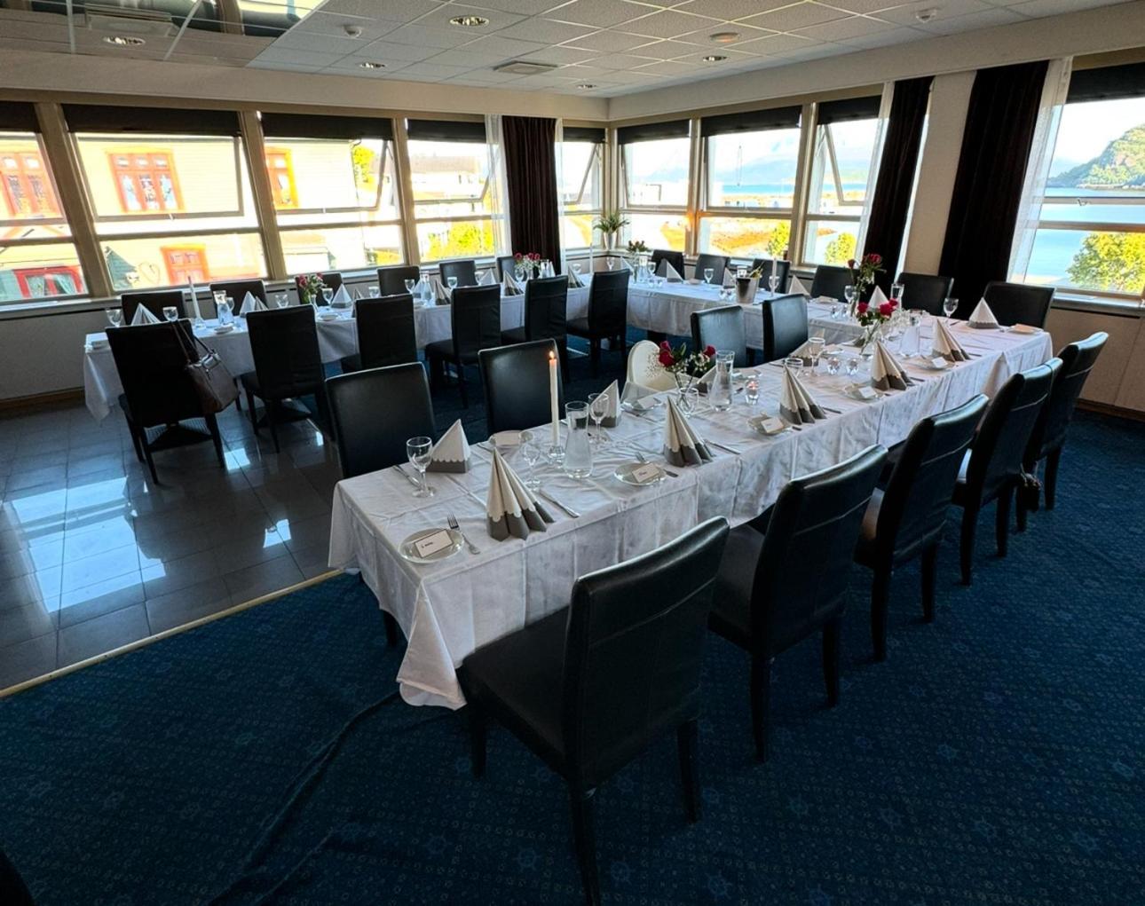 Hotell Maritim Skjervoy Exteriör bild