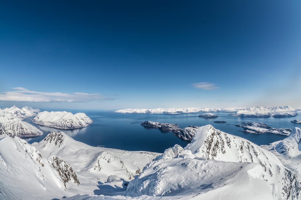 Hotell Maritim Skjervoy Exteriör bild